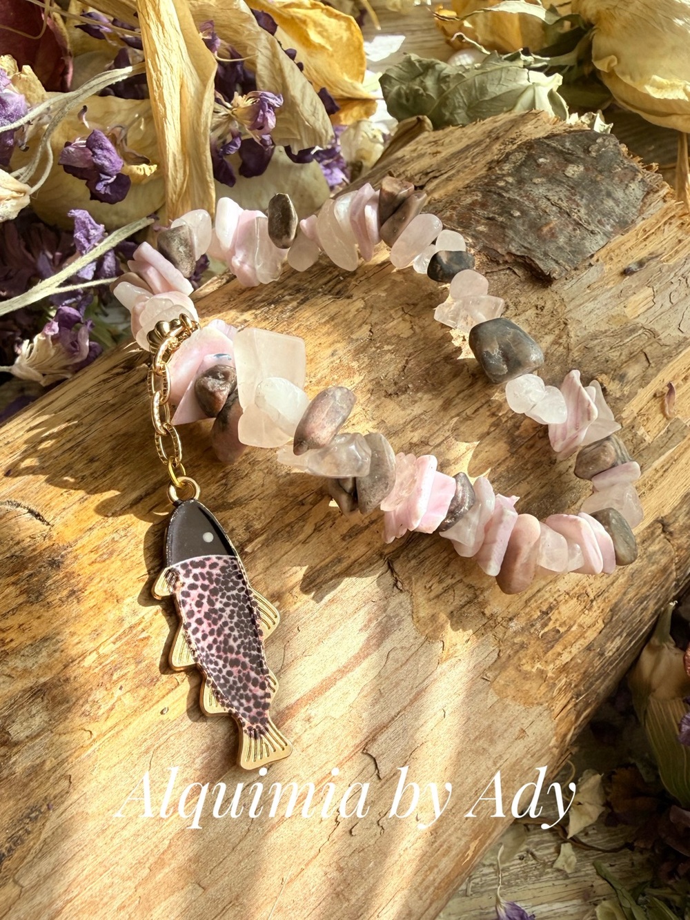 Alquimia Rose and Earth Chip Bracelet with Gold Fish Charm
